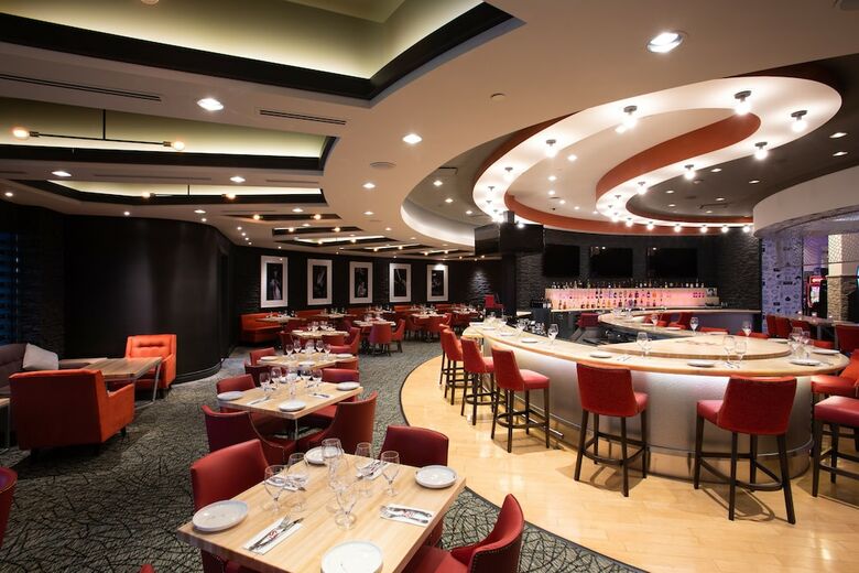 Hotel River Cree Resort And Casino