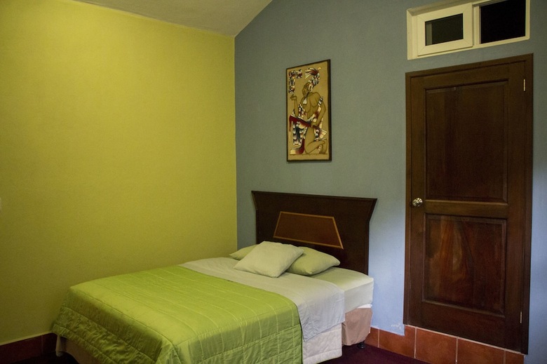 Hotel La Ribiera Del Lago Peten Itza