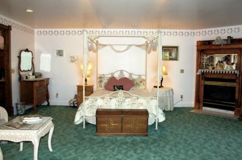 Bed & Breakfast Belle Aire Mansion Guest House
