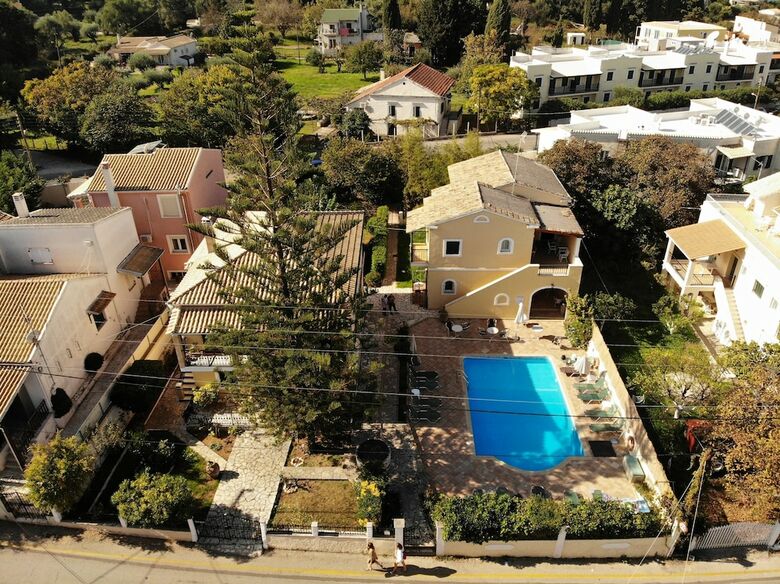 Aparthotel Ariti Complex