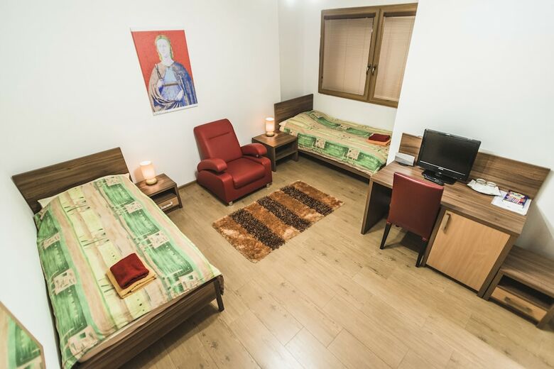 Garni Hotel M�za