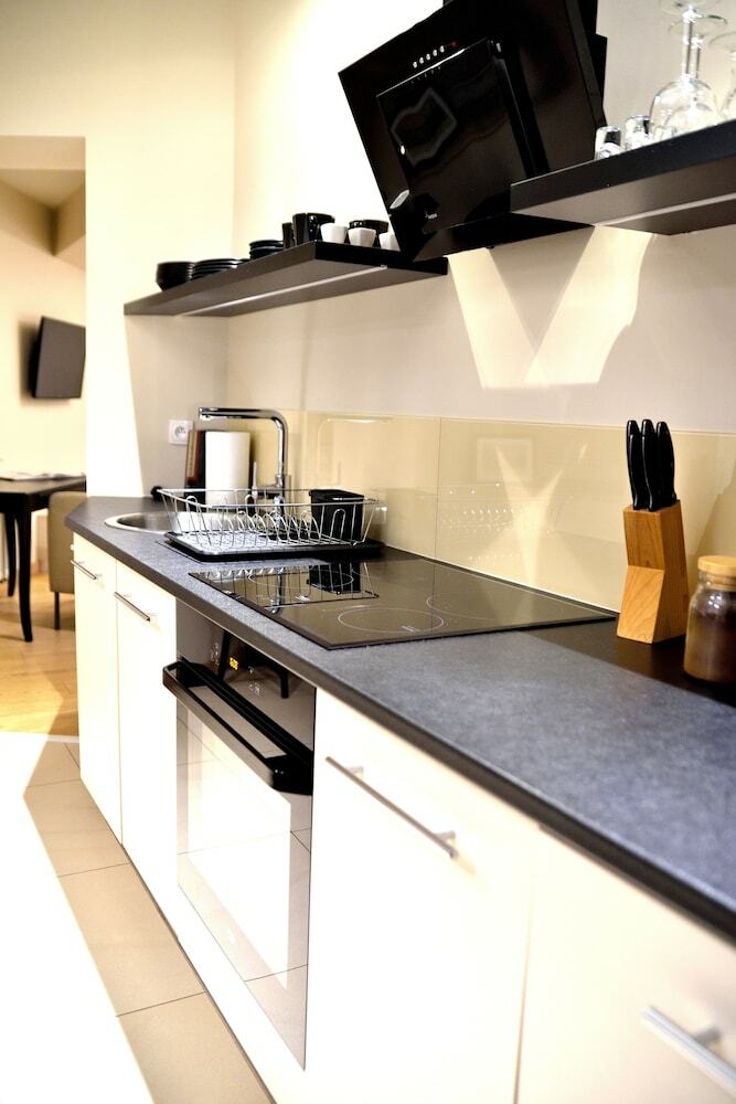 Top Apartments 2