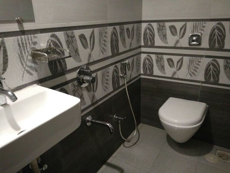 Hotel Avenue Residency