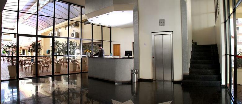 Hotel Dexter