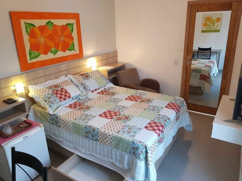 Hostal Tulipa Hotel