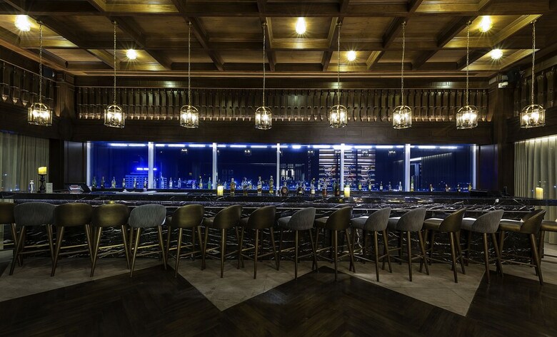 Novotel Phuket City Phokeethra Hotel
