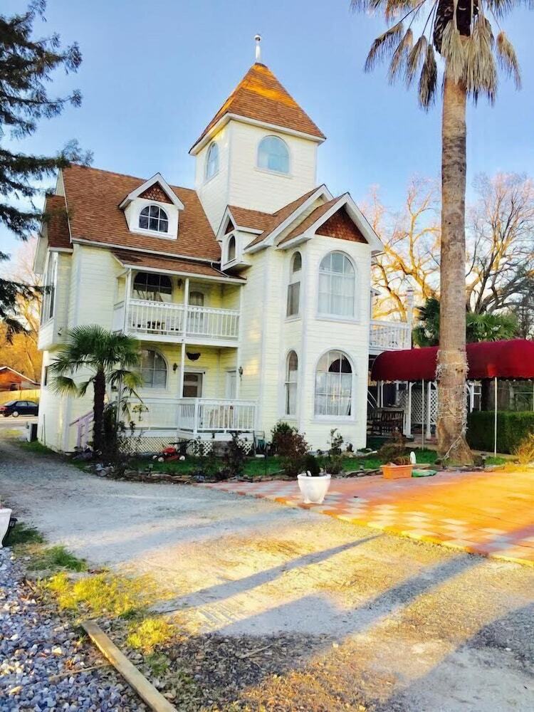 Bed & Breakfast The Palm Hotel