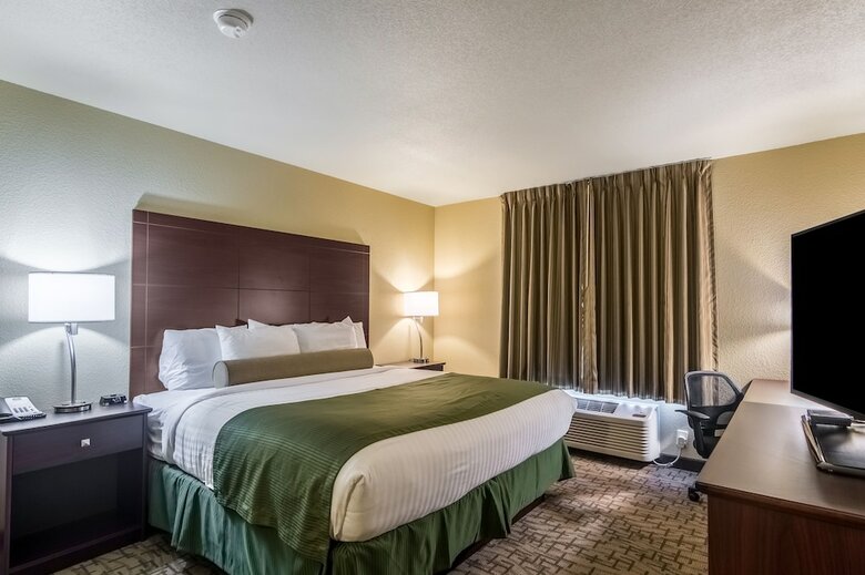 Hotel Cobblestone Inn & Suites - Lakin
