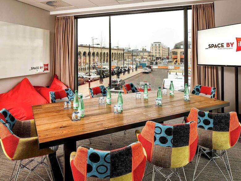 Hotel Ibis Cambridge Central Station