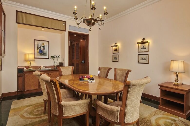 Hotel The Ummed Ahmedabad