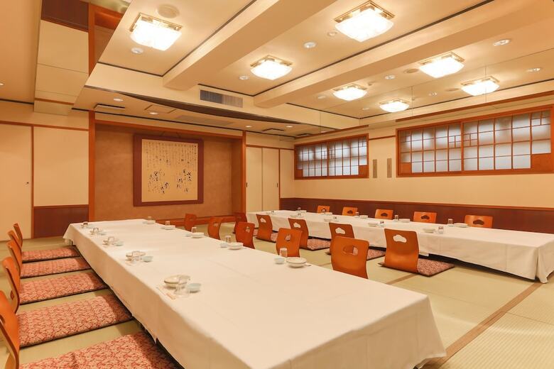 Kochi Sunrise Hotel