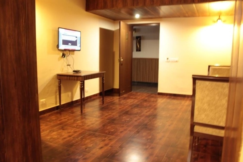 One Earth Royale Boutique Hotel