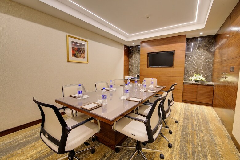Niranta Transit Hotel Mumbai Airport