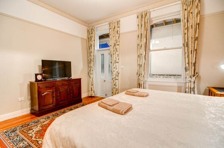 Hotel Ashcroft Apartments