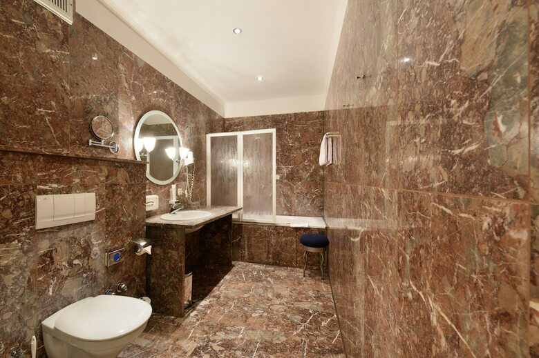 Boutique Hotel Dom - Rooms & Suites
