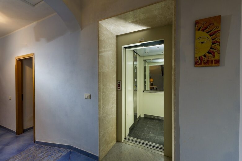 Hotel Badia Rooms & Breakfast