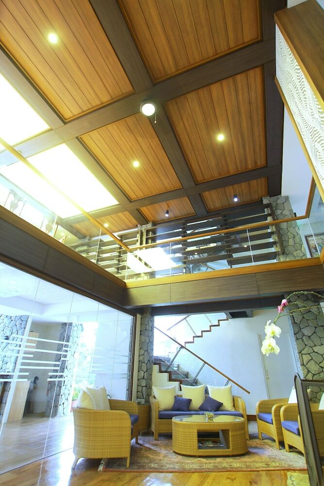Hotel Grand Sierra Pines Baguio