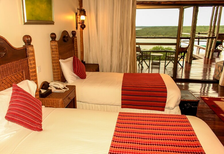 Posada Mweya Safari Lodge