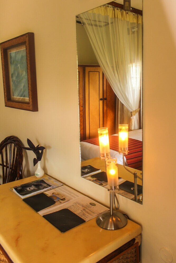 Posada Mweya Safari Lodge
