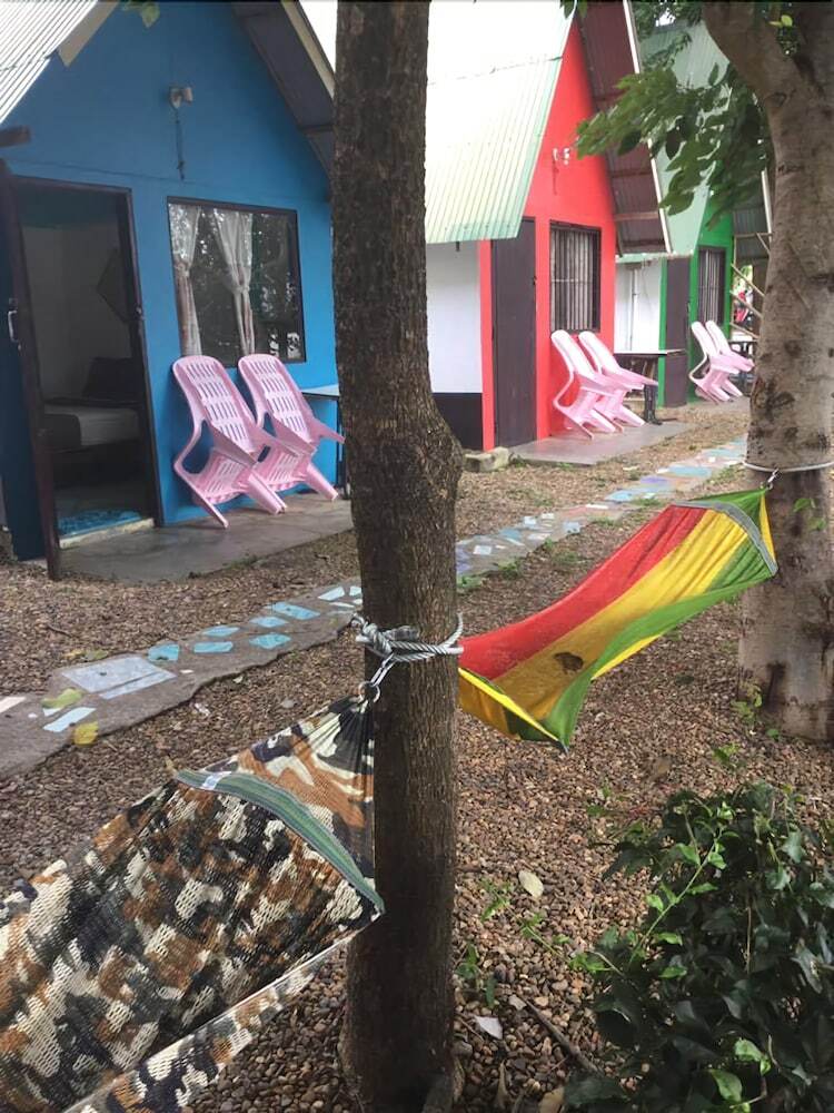 Hotel Rainbow Lodge Homestay