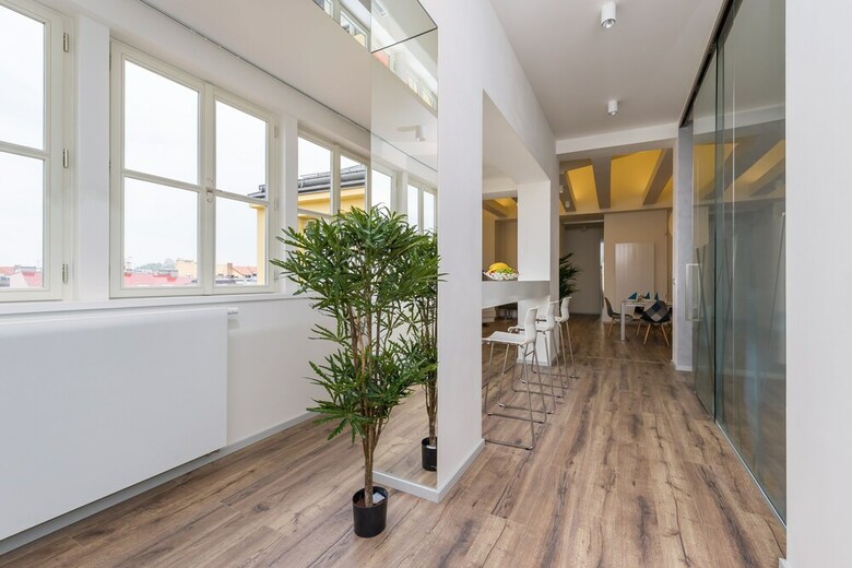 Empirent Mucha Apartments