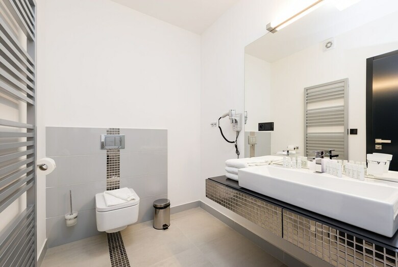 Empirent Mucha Apartments