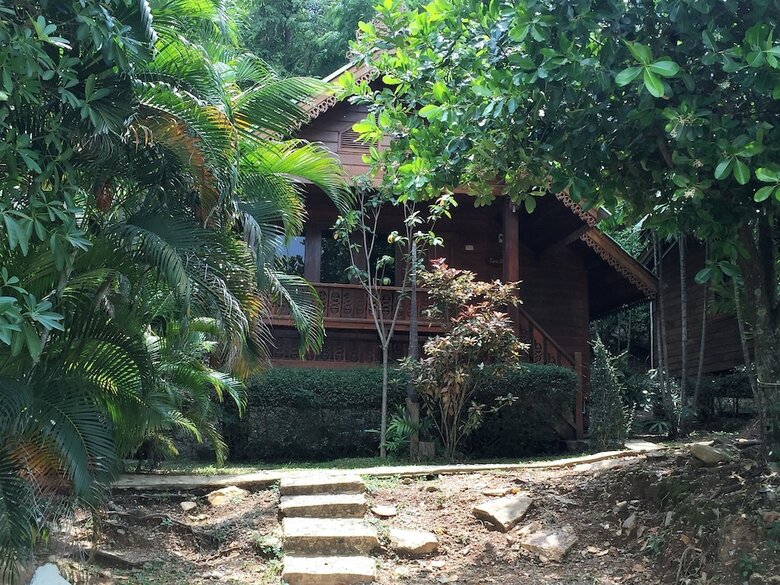Hotel Baan Ing Khao Resort