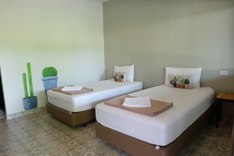 Hostal Warm Well Hostel Kanchanaburi