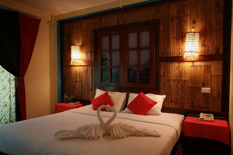 Phumanee Lahu Home Hotel