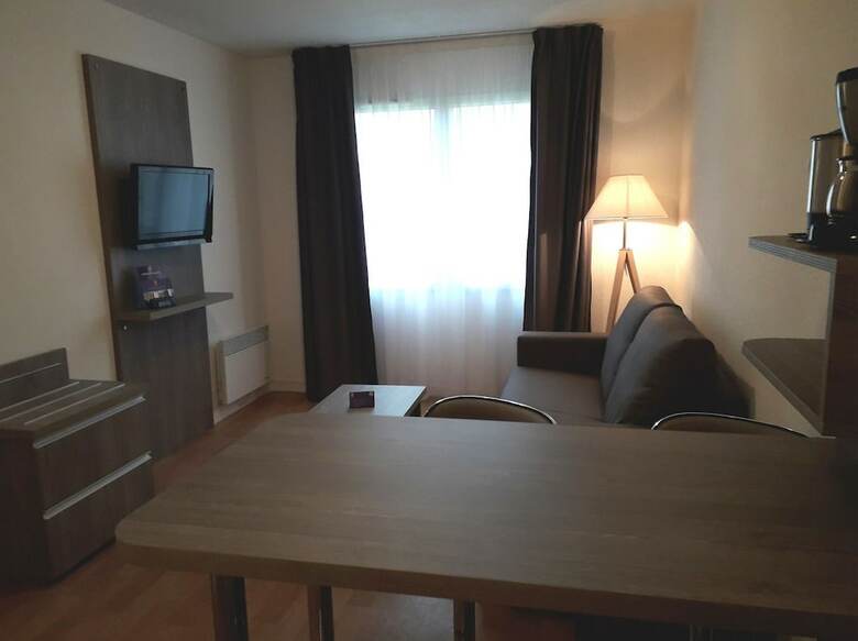 Residencia S�jours Et Affaires Clairmarais
