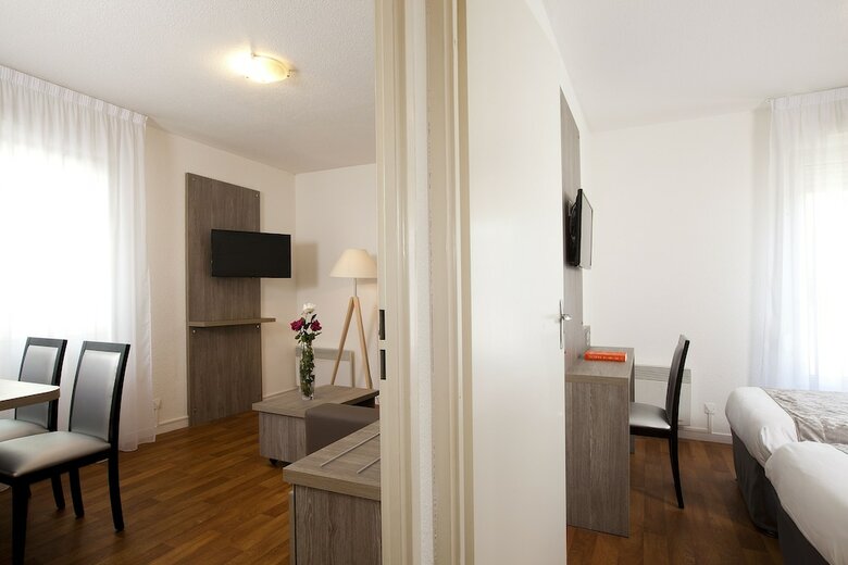Residencia S�jours Et Affaires Clairmarais