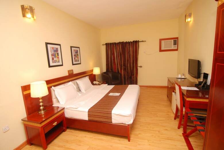 Hotel Rosebud