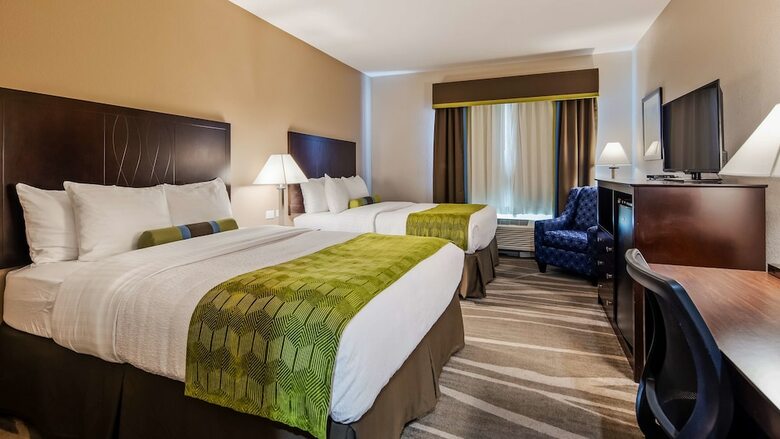 Best Western Plus Denver City Hotel And Suites