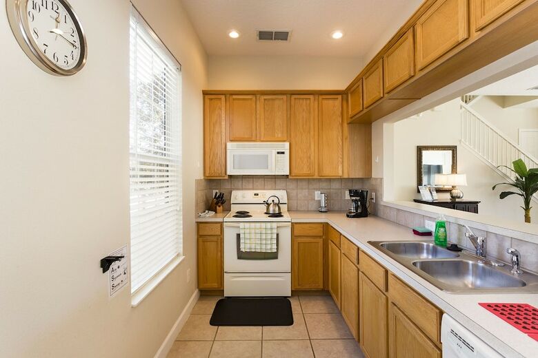 Reunion Resort By Intteli Fun Rentals