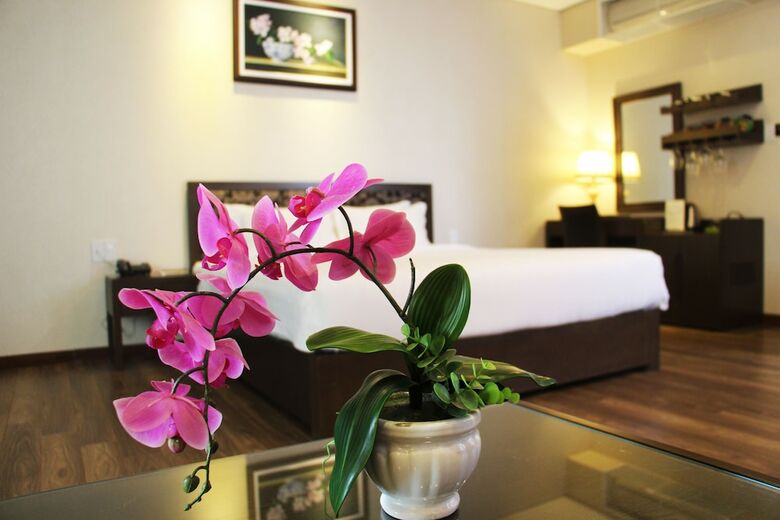 Danaciti Hotel