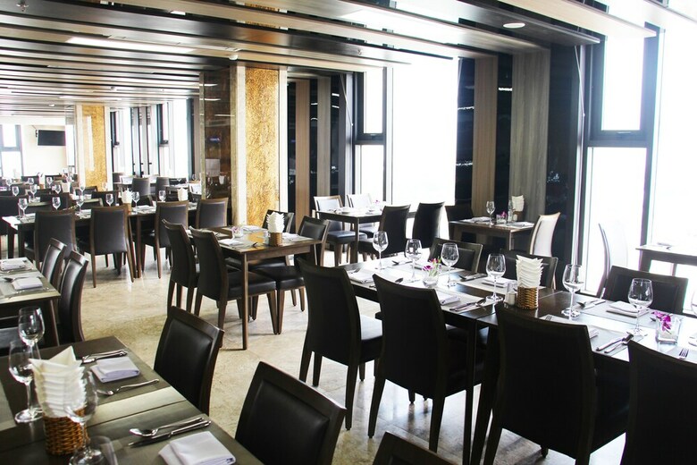 Danaciti Hotel