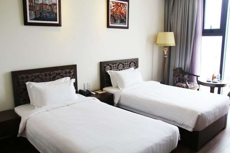 Danaciti Hotel