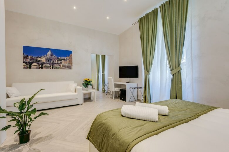 Penta Luxury House