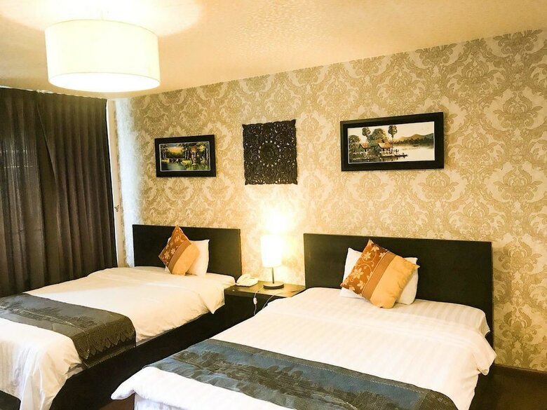 River Star Hotel