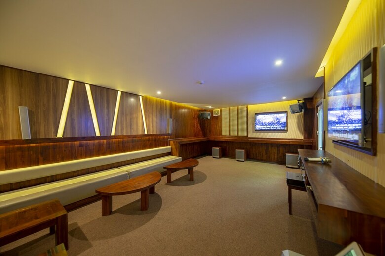 Hotel Bao Ninh Beach Resort