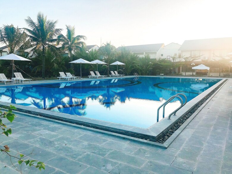 Hotel Bao Ninh Beach Resort