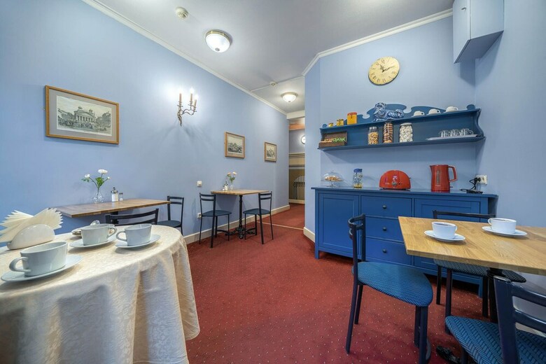 Hotel Amadeo By Friends