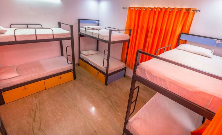 Hostal Backpacker Panda Lake Fateh Sagar Udaipur