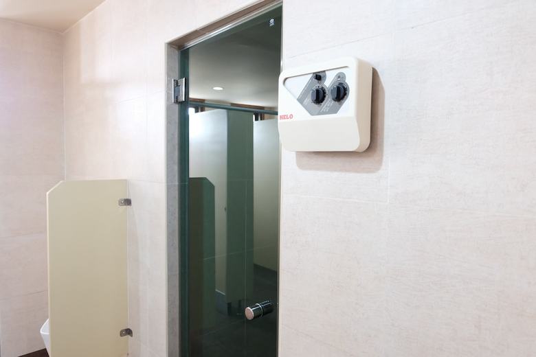 Hotel Green Mansion & Service Apartment