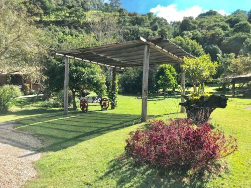 Hostal Pousada Recanto Da Siriema