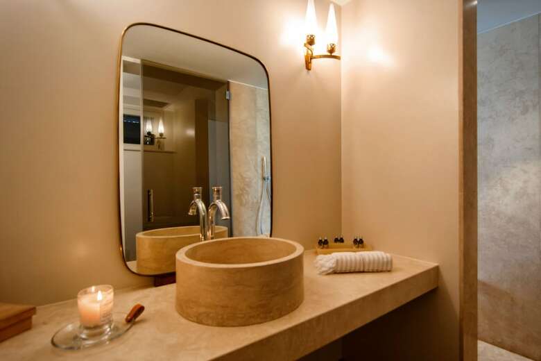Bed & Breakfast Casavostra - Ambience Suites