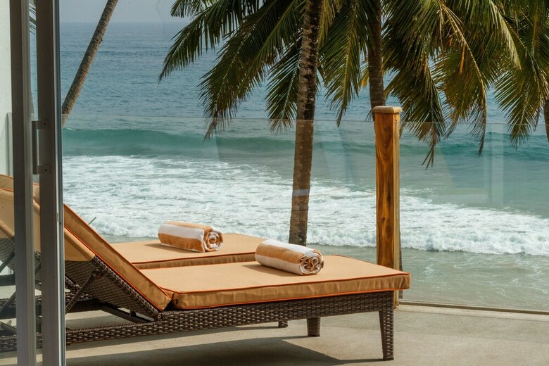 Hotel Kk Beach
