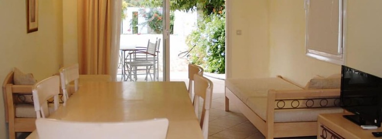 Hotel Almiros Apartments