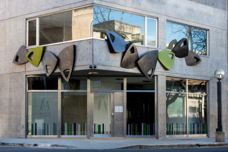 Apartamentos Torre Potos�