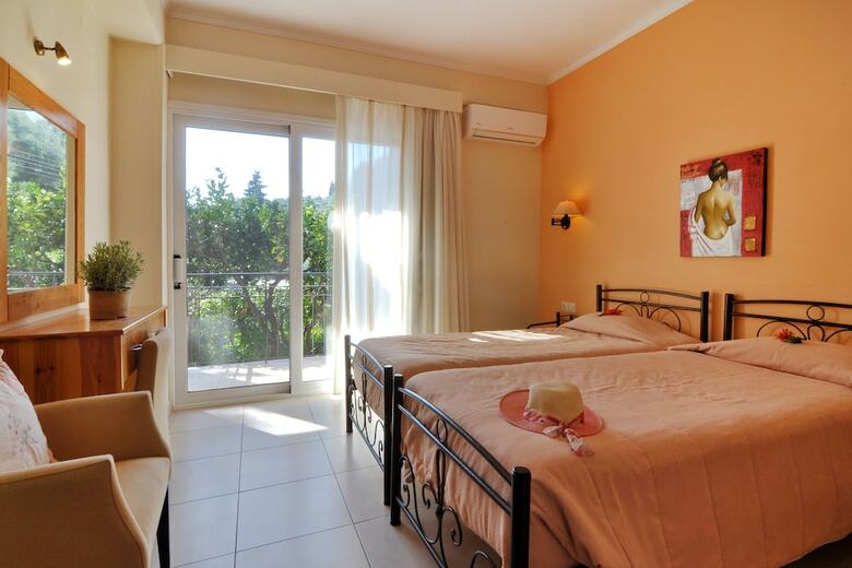 Hotel Marilena Studios